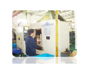 07：重慶CNC滾齒機(jī)