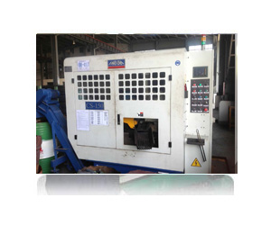 CNC圓鋸(ju)機CS-150 (自動送料）