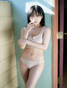 《和我继母北原美做爱》