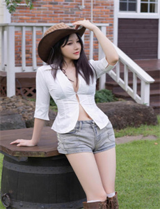 《2015艾美奖》