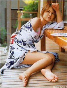 《缺宅男女》