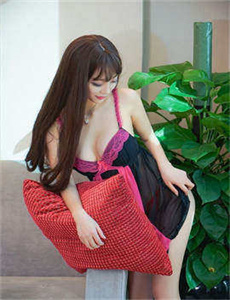 《一个人看的片中文HD》