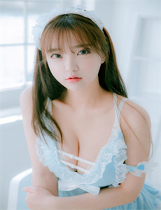 《正在播放女神娇喘之嫩白美》